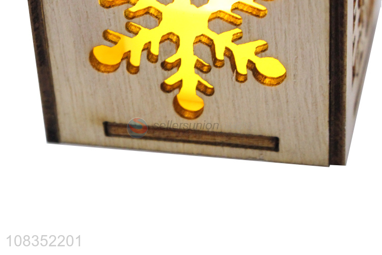 Good Quality Christmas Hanging Ornament With Candle Light