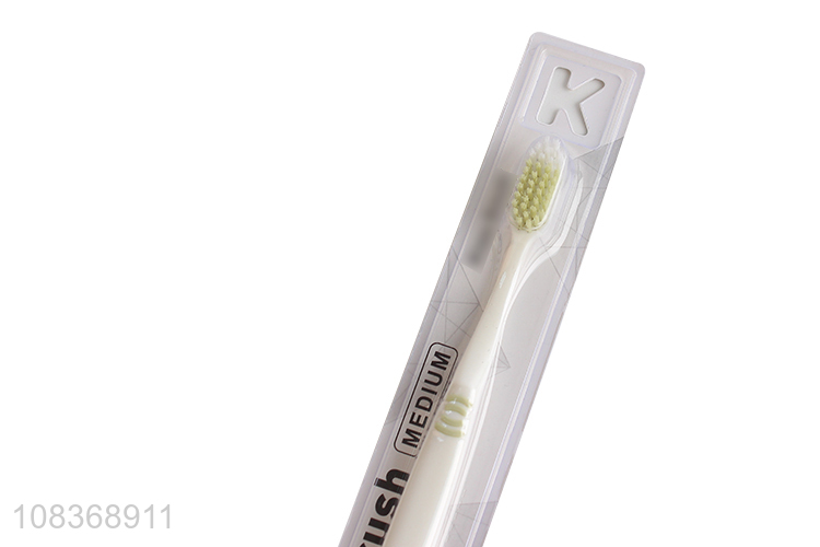 New imports everyday manual toothbrush medium bristle toothbrush