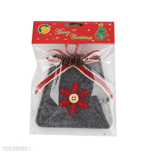 Best Sale Gift <em>Box</em> Shape Non-Woven <em>Christmas</em> Hanging Ornament