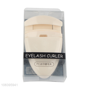 Hot selling mini eyelash tools portable plastic eyelash curlers