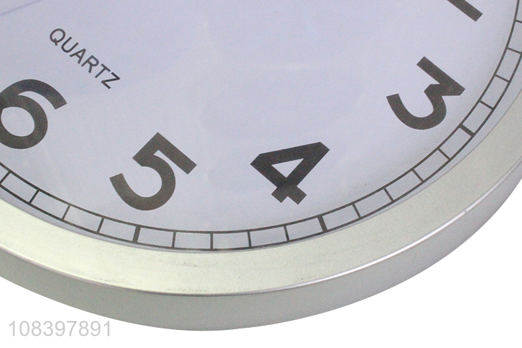 Simple design silver fashion round wall clock home hangings
