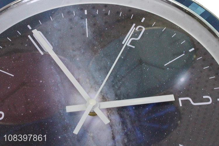 Manufacturer price metal quartz modern wall clock digital clock