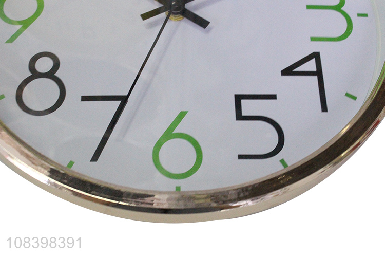 Yiwu market creative plastic wall clock home silent clock