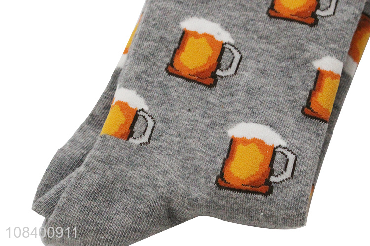 Low price beer pattern cotton socks crew socks for sale