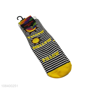 Online wholesale soft breathable stripe printed socks for girls