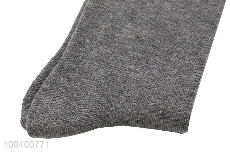 Factory price grey cotton breathable socks crew socks