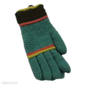 Latest design thickend winter ladies gloves for outdoor