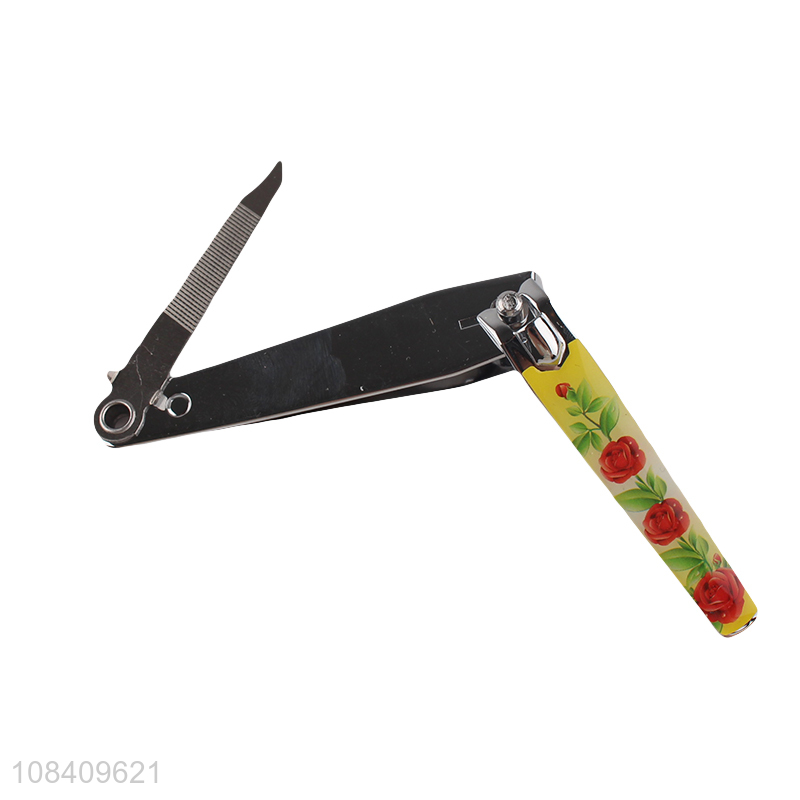 High quality durable fingernail clipper with swing out nail file