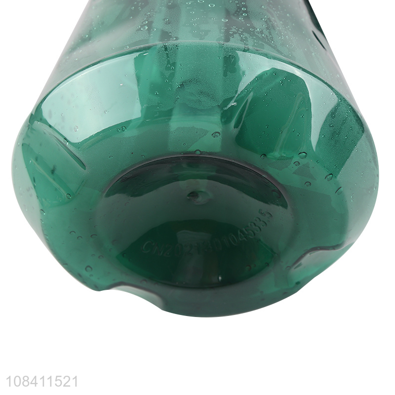 Yiwu wholesale transparent plastic spray bottle 2L