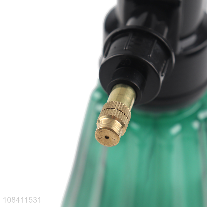 High quality 1.5L gray transparent spray bottle for garden