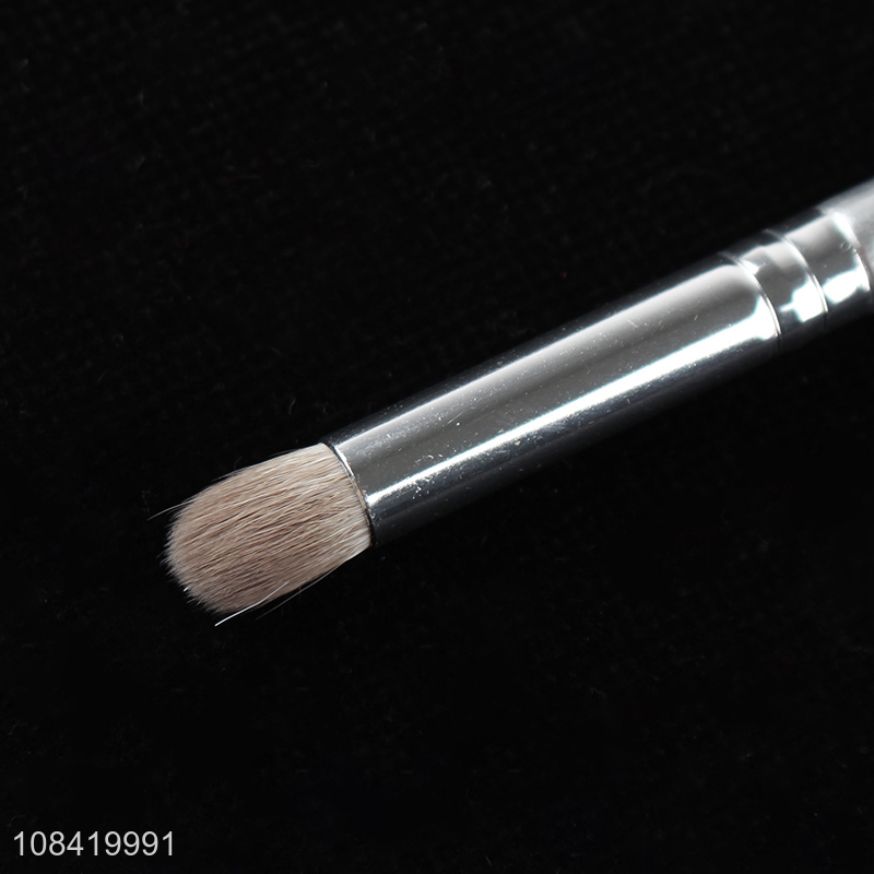 Factory price daily use cosmetic tools makeup eyeshadow brush