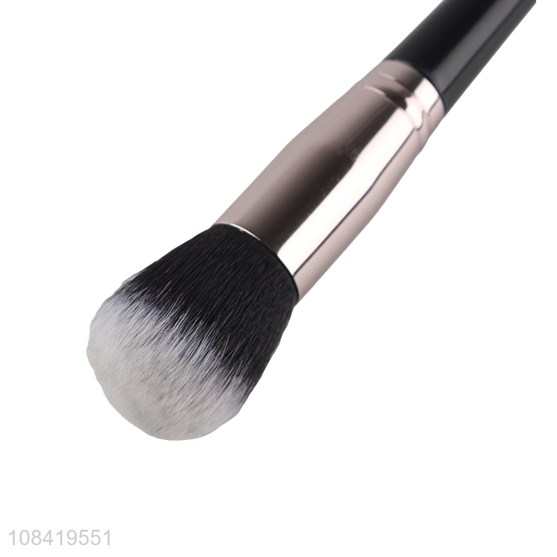 Yiwu market reusable women cosmetic tools blush brush