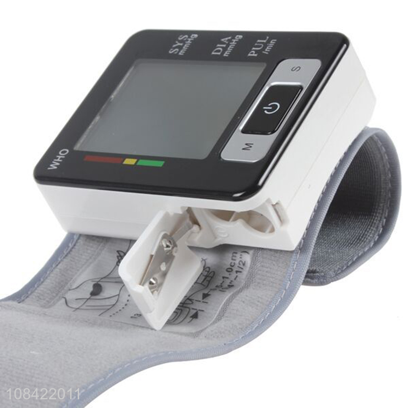 Online wholesale household voice broadcast automatic wrist blood pressure monitor