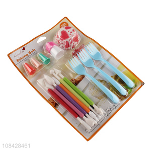 China supplier bakeware set kitchen baking tool set with cake carving knife