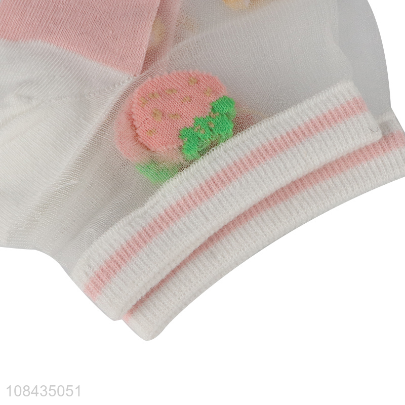 Yiwu wholesale girls fashion strawberry ankle socks