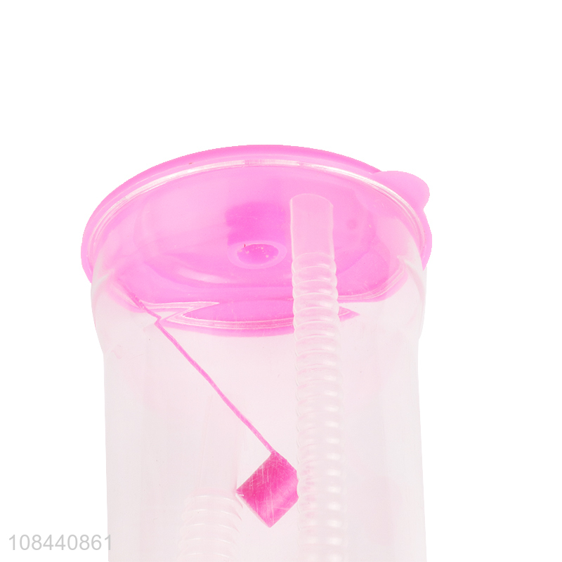 Yiwu factory cartoon portable children cartoon straw cup