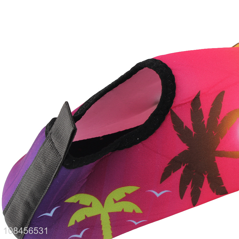 Hot selling outdoor water shoes quick drying aqua shoes for women