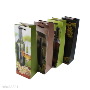 Factory price <em>paper</em> wine bottle packaging bag with <em>handles</em>