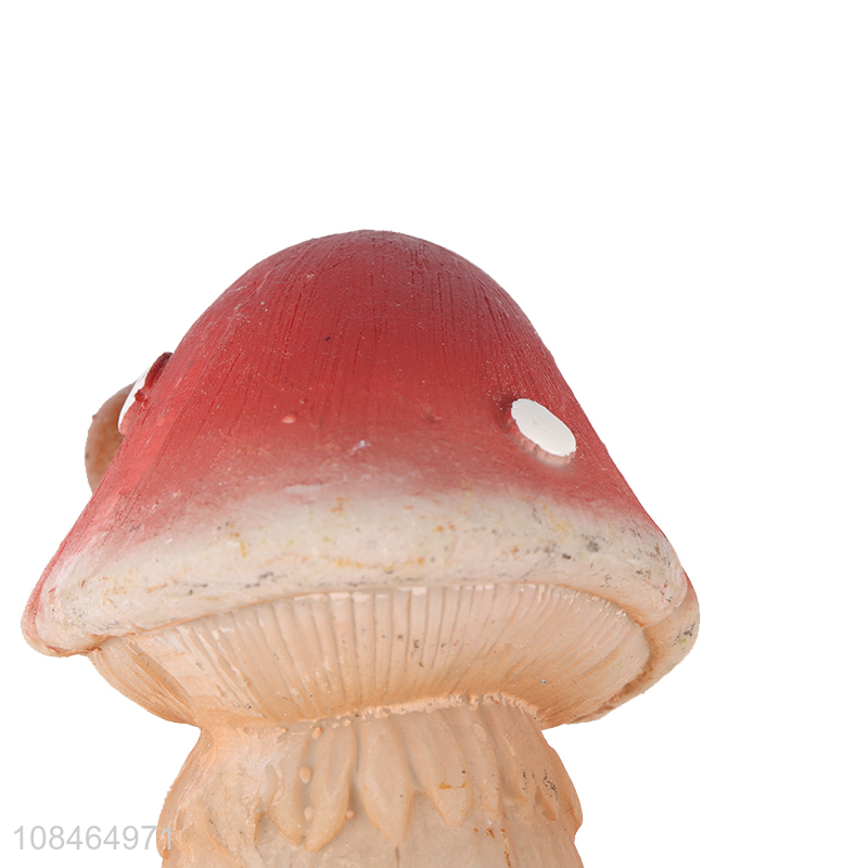 Wholesale resin mushroom figurines garden resin statues for outdoors