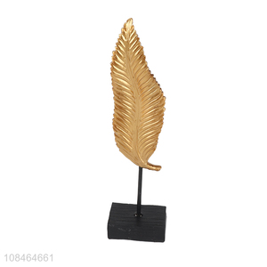 Hot selling gold leaf figurine table sculpture for home office decoration