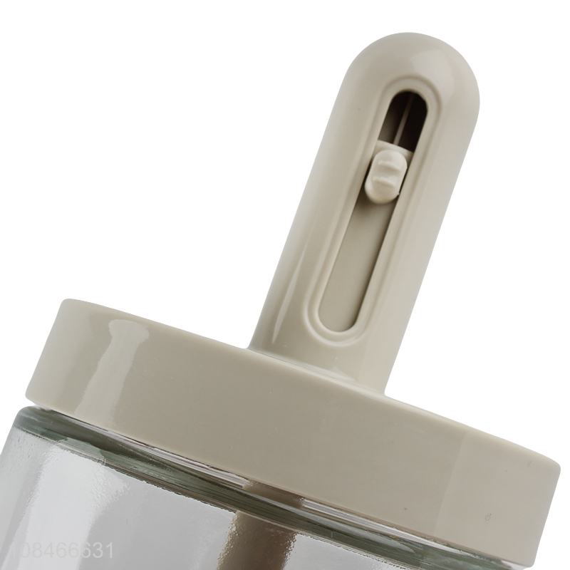 Good quality airtight glass seasoning bottle with retractable spoon