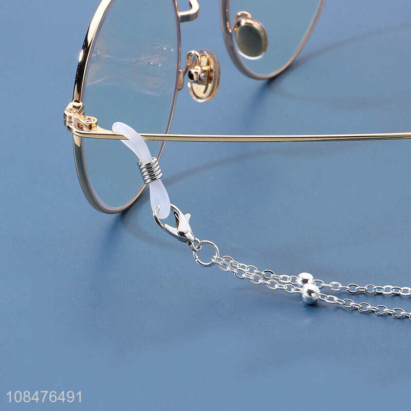 Yiwu direct sale fashion glasses chain ladies accessories