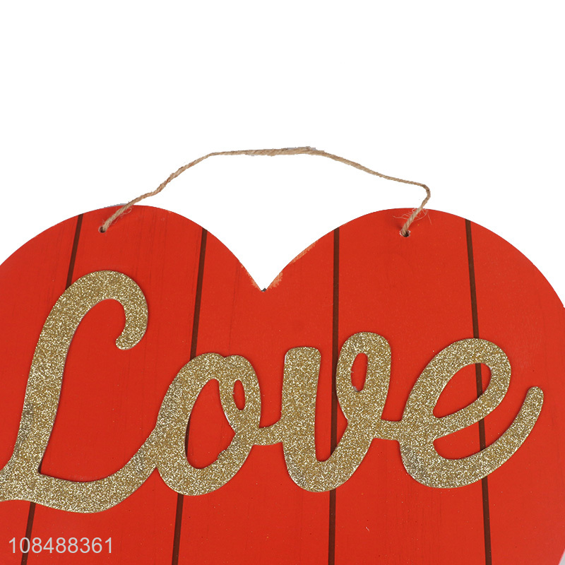 Wholesale home hanging pendant heart-shaped decorative board