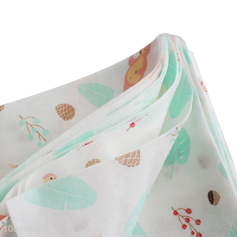 Wholesale disposable spunlace non-woven fabrics placemat for baby toddlers