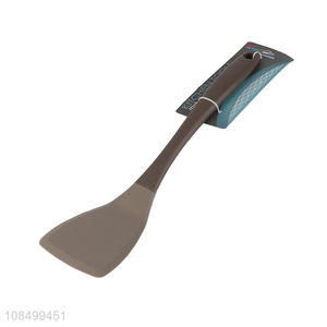 Online wholesale plastic handle silicone spatula kitchen supplies