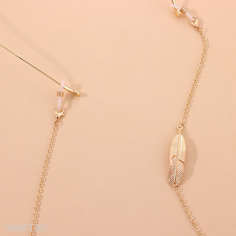 Hot products fashion metal leaf ladies glasses chain for sale