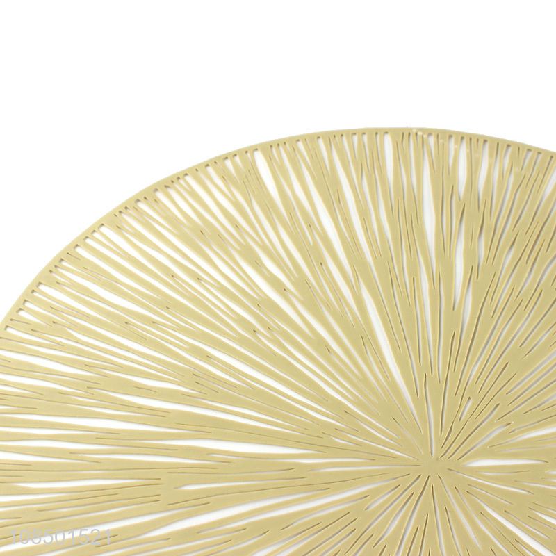 Bottom price round laminated non-slip hollowed-out pvc placemats