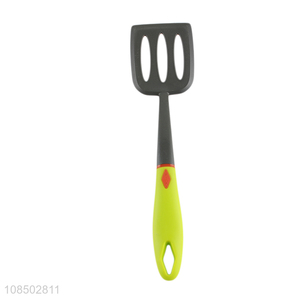 Good selling long handle anti-slip slotted spatula with good quality