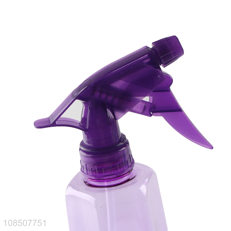 Yiwu wholesale plastic hand pressure watering spray bottle