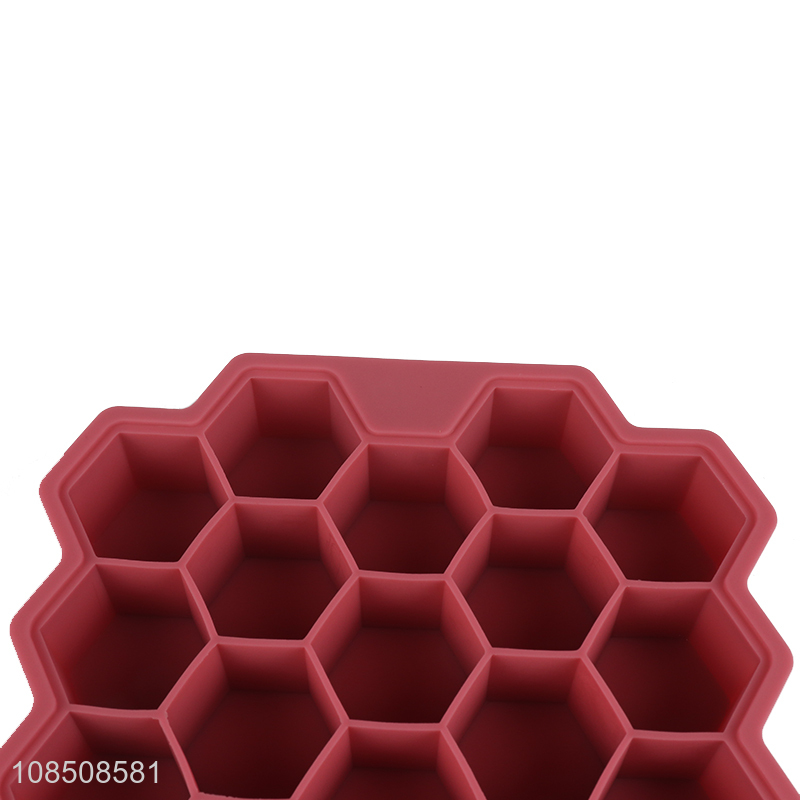 Hot selling 37-cavity flexible silicone ice cube tray with lid