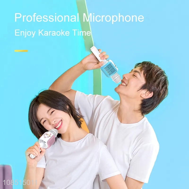 Good quality wireless voice change microphone karaoke microphone with led light