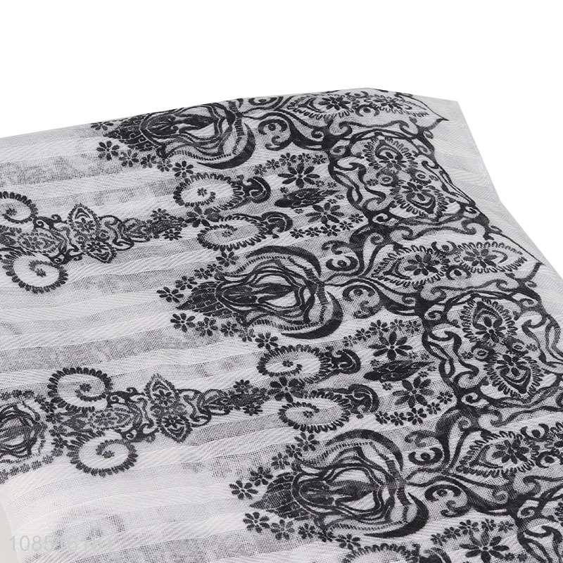 Good quality women scarf thin fashionable polyester scarf