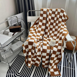 Hot sale checker pattern throw blanket soft cozy office nap blanket