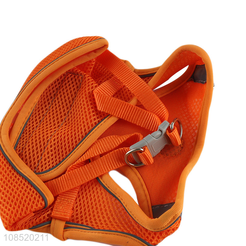 Wholesale no-pull pet harness and leash set for small dogs and cats