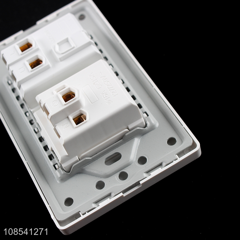 Wholesale PC material USA standard electric wall switch and socket