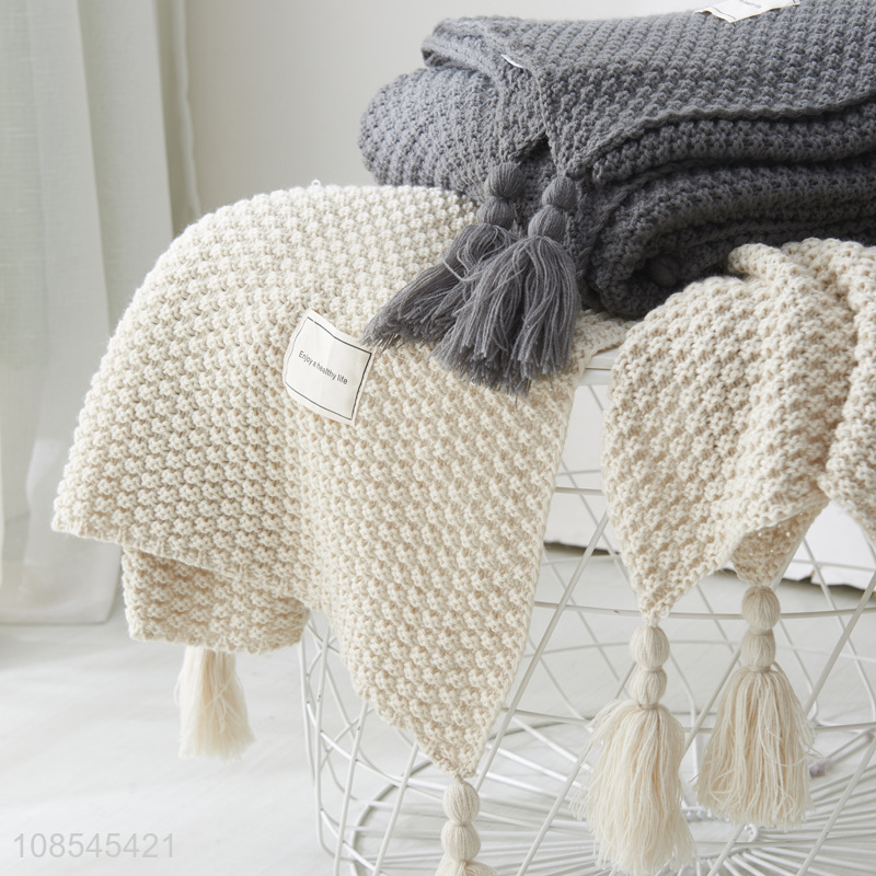 Hot sale solid color knitted blanket office nap blanket with tassels