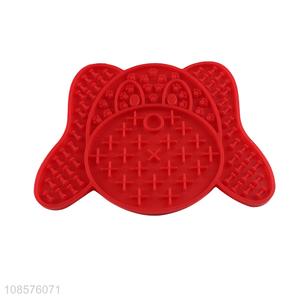 Good quality pets licking pad mats with suction cups