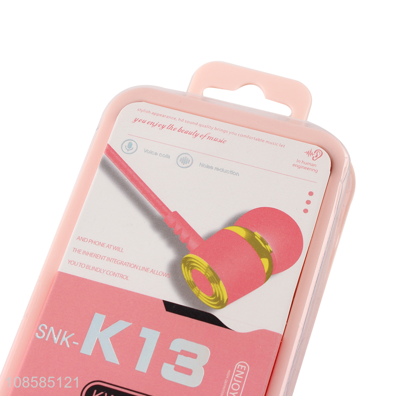 China products fashion portable wired earphones for sale