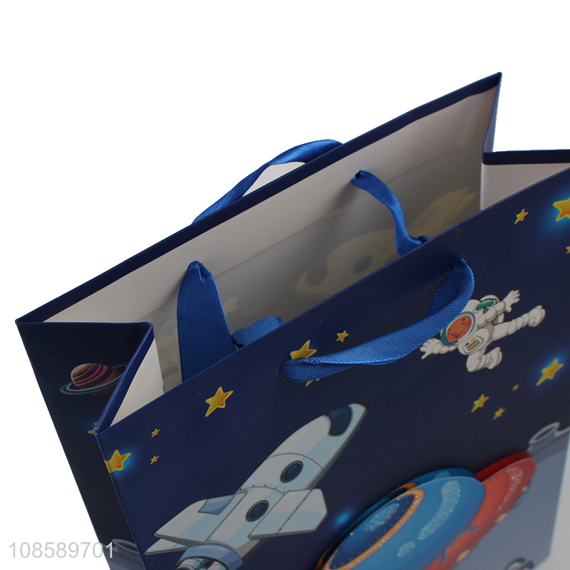 Factory price 3D glitter cartoon gift packaging paper bags