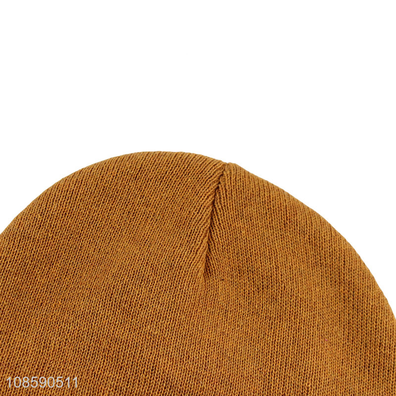 Wholesale unisex winter knitted cuffed beanie hat with patch