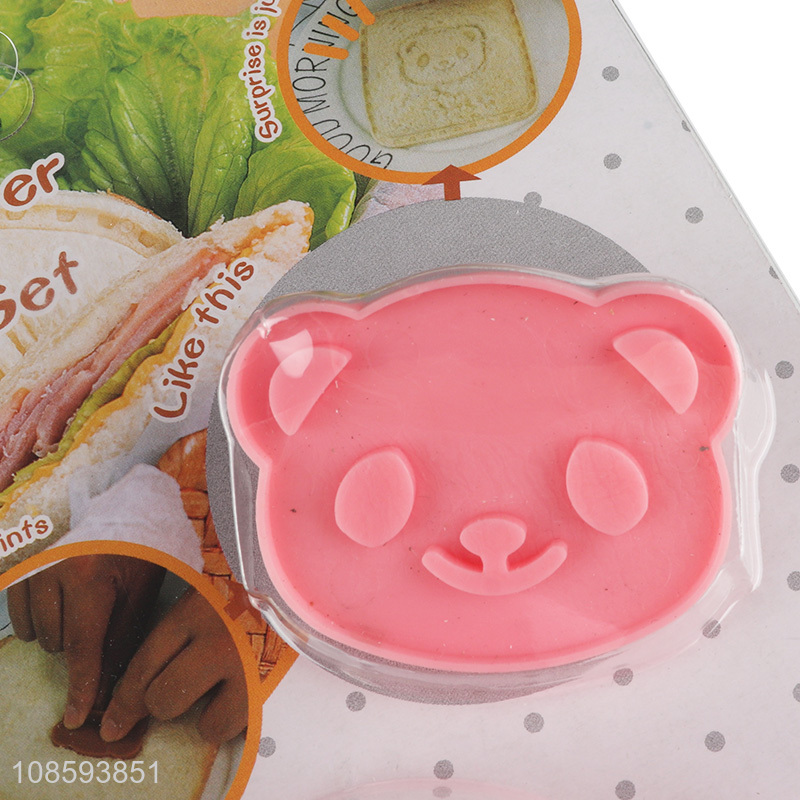 High quality baking tool flower shaped sandwich cutter and sealer set