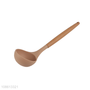 Good quality silicone kitchenware soup ladle spoon for sale
