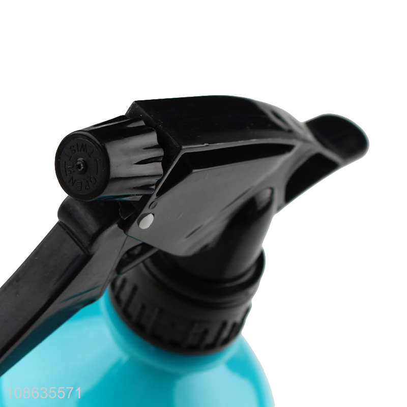 Online wholesale garden supplies plastic spray bottle with trigger