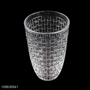 Online wholesale embossed whiskey glasses crystal glass juice cup