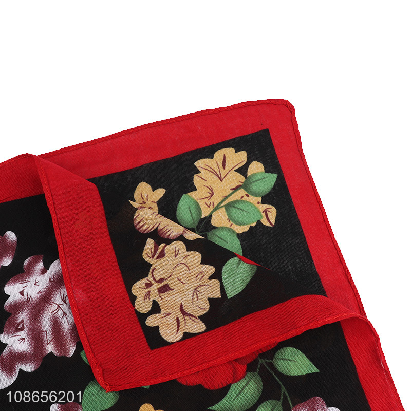 Popular products fashion ladies square cotton bandanas kerchief wholesale