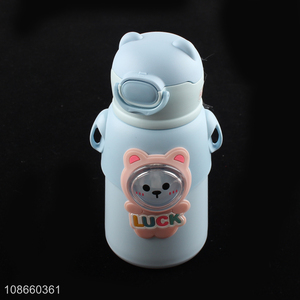 Good selling cartoon large capacity portable water cup insulated cup